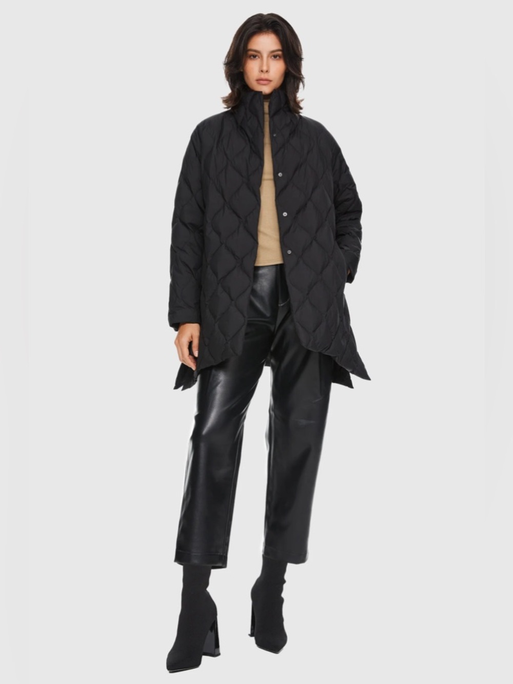 OLAY Women’s Black Quilted Down Puffer Jacket Lightweight Large